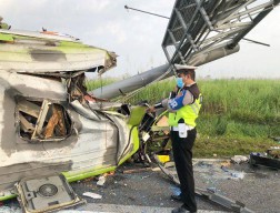 Sopir Bus Kecelakaan Tol Sumo Tersangka: Sudah Tak Punya SIM, Konsumsi Narkoba Lagi