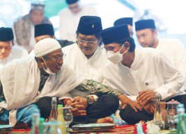 Istighotsah HJKS ke-729 Dihadiri Kiai dan Habaib, PDIP Surabaya Apresiasi Eri Cahyadi