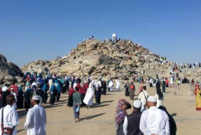 Catatan Gus Hans dari Makkah: Keramahan yang Pernah Hilang di Balik Jabal Rahmah