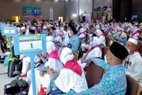 450 Orang Jamaah Haji Kloter Pertama Debarkasi Surabaya Tiba, 2 Positif Swab Antigen