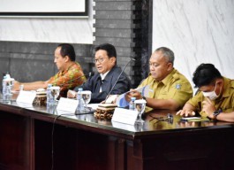 Kunjungi Pemkot Surabaya, Komisi IX DPR Minta Urusan Pegawai Non ASN Jadi PPPK Dipercepat