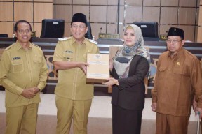 Pemkab dan DPRD Lamongan Bahas 9 Raperda, Apa Saja