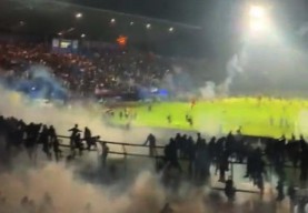 Tragedi Kanjuruhan, Ketua DPRD Surabaya: Tak Seharusnya Laga Sepakbola Seharga Nyawa Manusia