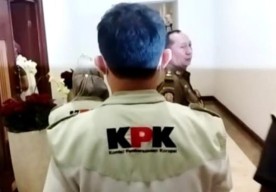 MAKI Tunggu Hasil Penggeledahan KPK di Ruang Kerja Khofifah: Ini soal Kehormatan Masyarakat Jatim!