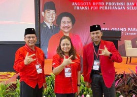 3 Hal Ini Tak Henti Dilakukan, Pantas Saja PDIP Surabaya Jadi Idola Perempuan