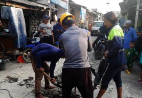 15 Tahun Menanti, Akhirnya Warga Tambak Asri Selatan Surabaya Teraliri Air PDAM