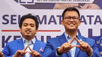 Sibuk Bantah Hengkang ke PAN, Demokrat Jatim 'Ikat' Anak Khofifah dengan Jabatan Baru