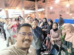 Awali Tadarus Politik Milenial di Nganjuk, Ketua Gerindra Jatim Ladeni Beragam Pertanyaan Kritis!