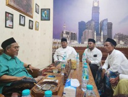 Awali Safari Pesantren Sosialisasikan Ganjar, HISNU Sowan ke Ponpes Syaichona Cholil Bangkalan