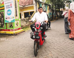 Lewat Pesan Tersirat dalam Pidato, Bupati Sumenep Dinilai Kirim Sinyal Siap Bertarung di Pilgub Jatim 2024!