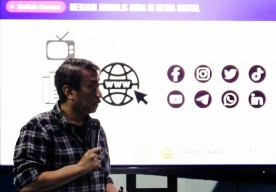 Stikosa-AWS Kupas Kecerdasan Buatan: Manfaatnya Tanpa Batas tapi Bikin Cemas!