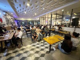 Dinilai Wakili Suara Gen Z, Ganjar Pranowo Jadi Magnet Pemilih Milenial Surabaya!