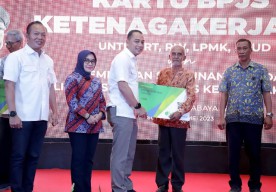 Mantap Jiwa! 10 Ribu Ketua RT/RW-LPMK dan 4000 Bunda PAUD Surabaya Terlindungi BPJS Ketenagakerjaan