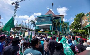 Demo di Kantor PWNU Jatim, Nusa Bangsa Cium Ada Penghilangan Kader NU secara Sistematis di Pencapresan 2024!
