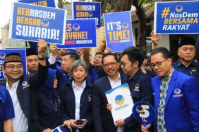 Daftarkan 120 Bacaleg ke KPU, Nasdem Targetkan Juara di Jatim!