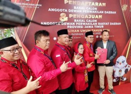 120 Bacaleg PDIP Bakal Berebut Kursi DPRD Jatim, Ada Mantan Wawali Surabaya dan Anak Risma!