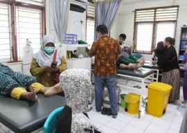Terungkap! Ini Dia Penyebab 71 Warga Surabaya Keracunan Massal Usai Pesta Daging Kurban