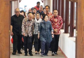 Megawati Kunjungi Surabaya, Adi Sutarwijono: Makin Pacu Semangat Kader PDIP Kerja Kerakyatan!