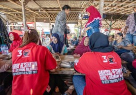 Kapal RS Terapung Laksamana Malahayati Milik PDIP Layani Pengobatan Gratis, Warga Surabaya Sambut Luar Biasa!