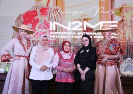 Usung 6 Motif di Ajang IN2MF, Bunda Rini Lambungkan Batik Surabaya Go International!