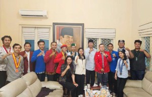 Ditemui Mahasiswa Cipayung Plus Bahas Pemilu Damai, Ketua DPRD Surabaya: Jaga Kemurnian Gerakan!