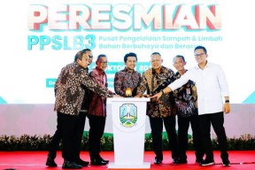 Jatim Hasilkan Timbulan Limbah B3 Cukup Tinggi 6-8 Juta Ton, Tenang! Emil Dardak Bilang Bisa Teratasi dengan PPSLB3