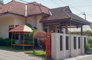 Diduga Sewakan Rumah Pribadi untuk Rumdin Wabup Seharga Rp 490 Juta, Bupati Blitar Terancam Jerat Hukum!