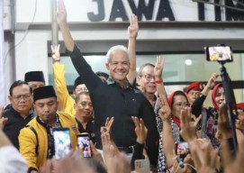 Ganjar Singgung KKN: Kalau Duit Negara Tidak Dicopet, Rakyat yang Dapat Manfaat!