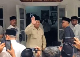 Prabowo Kumpulkan Kiai Jatim di Tebuireng, Gus Hans Beri Bocoran: Bicara Dana Abadi Pesantren!