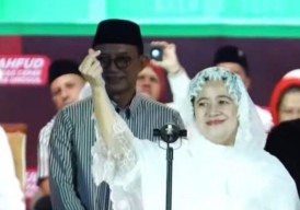Disambut Hangat Pendukung Ganjar-Mahfud di Gresik, Canda Puan Maharani: Ayu Ra Mbak Puan?