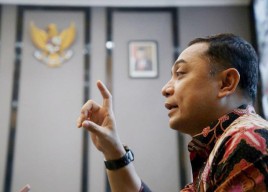 Warga Miskin Dilarang Terima 2 Bansos Sekaligus, Eri Cahyadi: Ada yang Dobel tapi Diam Saja, Harusnya Jujur!