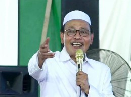 Ponpes Zainul Hasan Genggong Hanya Terima Kiai Ma’ruf dan Prabowo, Calon Lain Minggir!