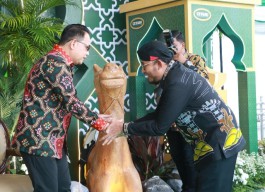 Dijagokan Maju Pilgub Jatim 2024, Kelakar Bupati Fauzi: Memangnya Saya Pantas?