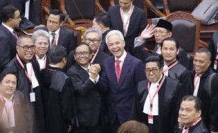 MK Tolak Seluruh Gugatan Amin dan Ganjar-Mahfud, LaNyalla: Harus Ditaati Para Pihak!