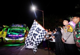 Lepas 1.238 Jamaah Calon Haji, Bupati Ipuk Titip Doakan Banyuwangi!