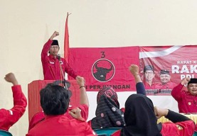 Jaga Tradisi Menang di Pilwali Surabaya, Akar Rumput PDIP Panasi Mesin Antar Eri-Armuji 2 Periode!
