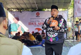 PKS Jatim Bagikan 200.525 Paket Daging, Kang Irwan: Jaga Semangat Kurban Menyala di Hati!