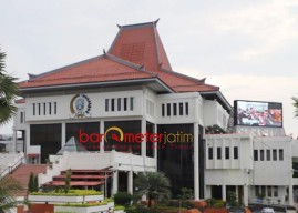 Ini Dia Puluhan Petahana DPRD Jatim Terlempar dari Indrapura