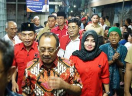 Turun ke Kampung, PDIP Surabaya Ngebut Kampanyekan Risma-Gus Hans dan Eri-Armuji