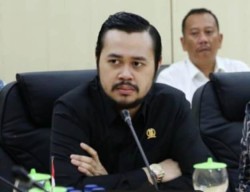 Bayu Airlangga: Buku Paradoks Indonesia Prabowo, Refleksi Kritis Perekonomian Bangsa!