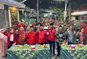 Kampanye di Kampung, PDIP Surabaya: Risma-Gus Hans dan Eri-Armuji Merakyat!