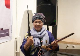 Gencar Serang Khofifah di Panggung Debat, Elektabilitas Luluk Tetap Saja Tenggelam!