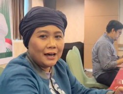 Luluk Senggol Khofifah Jelang Debat Kedua: 5 Tahun Jatim Tak Banyak Berubah, Kita Gantiin Aja!