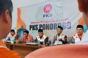 Pungkasi Turba, PKS Jatim Gaungkan Gerbang Baru Nusantara Visi Besar Khofifah-Emil!