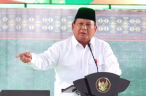 VIDEO: Buka Kongres Muslimat NU, Prabowo Ngaku Tidak Terlalu Dekat dengan Khofifah!