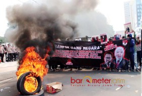 Demo Bank Jatim Dibobol Rp 569,4 M: Khofifah Jangan Membisu Setiap Ada Kasus Korupsi!