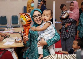 Surabaya Gempur Stunting! Sasar Baduta Berisiko, Libatkan 183 Dokter Spesialis Anak