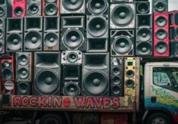 Akhirnya Khofifah Terbitkan Aturan Sound Horeg, Simak Detailnya!