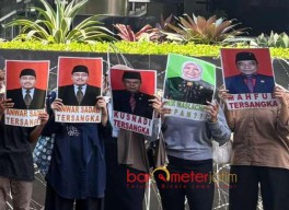 Setahun Terkatung-katung, KPK Segera Tahan 21 Tersangka Korupsi Hibah Jatim!