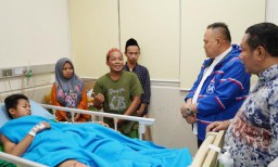 Tragedi Al Khoziny, Demokrat Jatim Jenguk Santri Korban dan Ulurkan Bantuan!